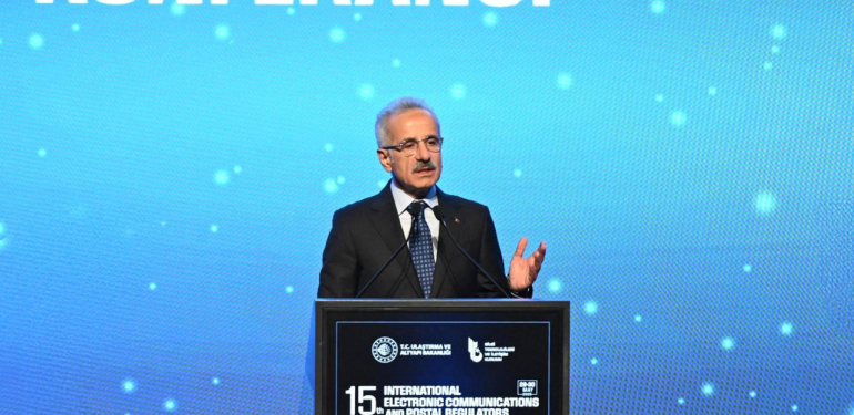 Bakan Uraloğlu: Fiber internet abone sayısı 8 milyonu geçti